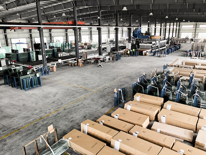 How In-house Glass Production Ensures the Durability of B2B Shower Enclosures